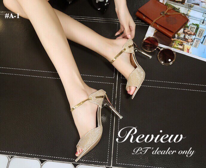 รองเท้าส้นเข็มทอง (สีทอง)