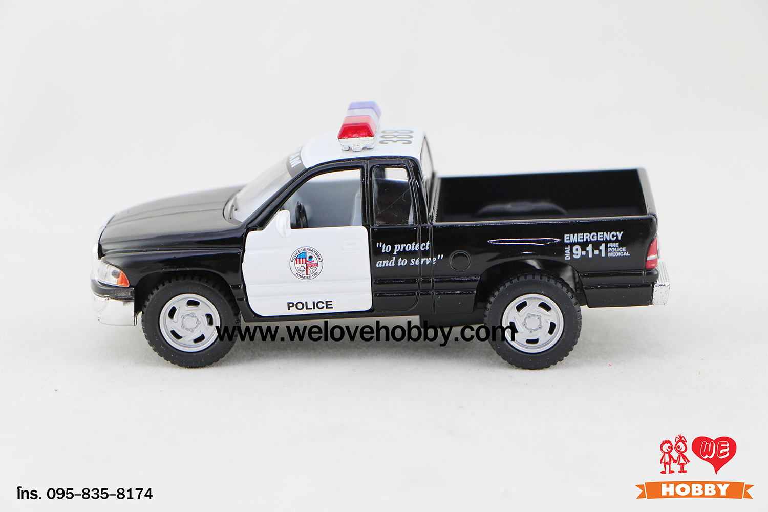 โมเดลรถตำรวจ Chrysler RAM Dodge 4x4 สีดำ-ขาว Scale 1:44