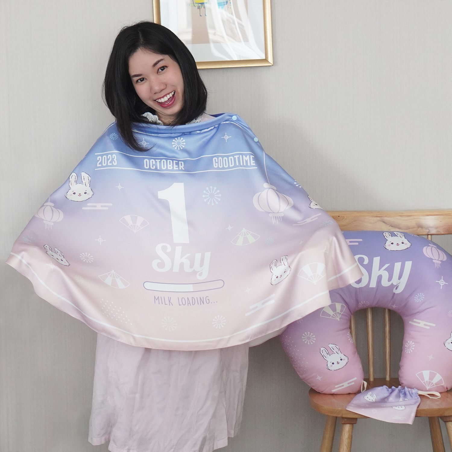 ผ้าคลุมให้นม 3in1 (รุ่นมีกระดุม ถอดโครงได้) แบบสั่งทำใส่ชื่อ ลาย Chinese Calendar - Blue Pink
