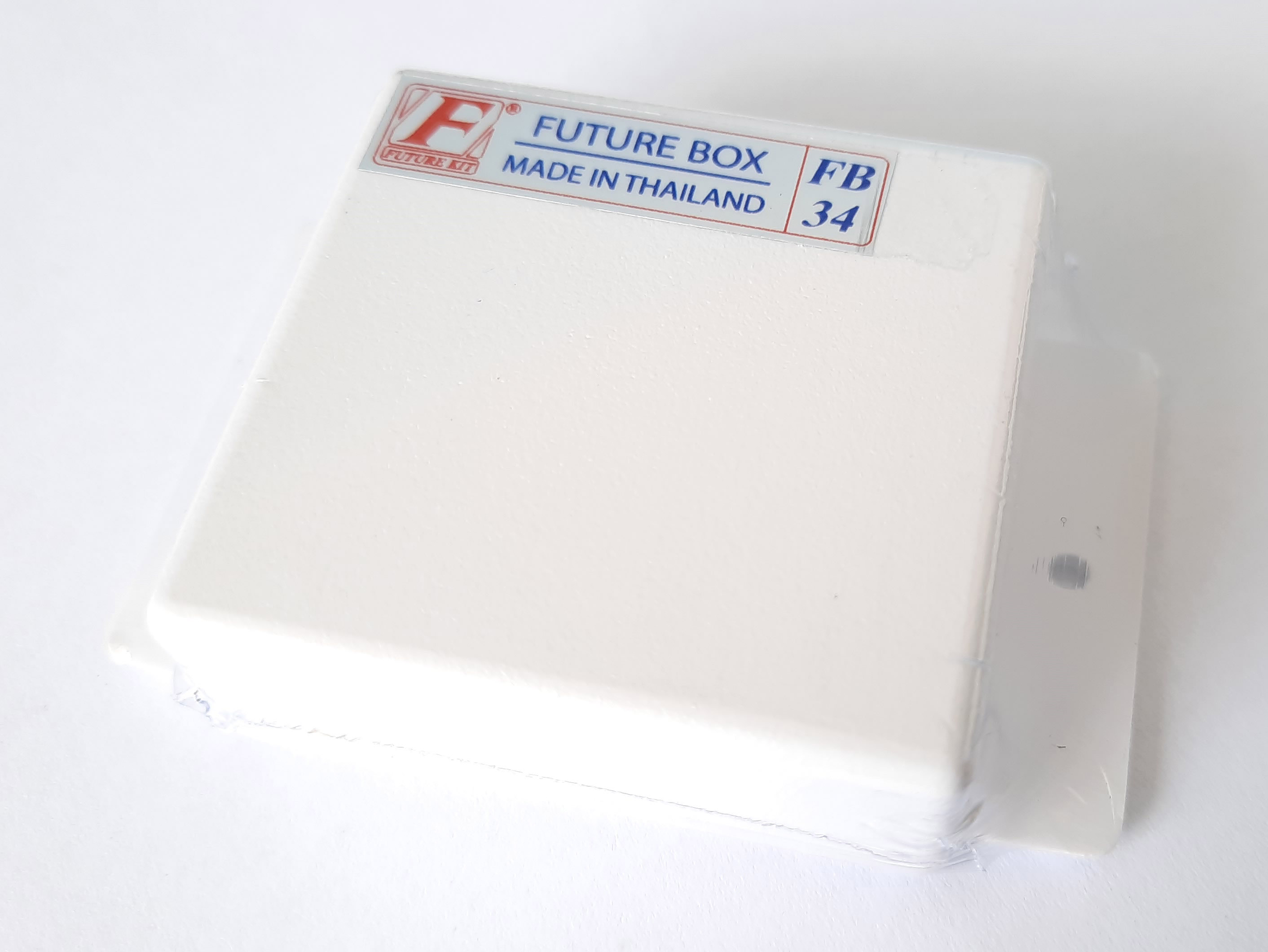 FutureBox FB34 กล่องอเนกประสงค์ มีปีกยึดน็อต 2 ข้าง