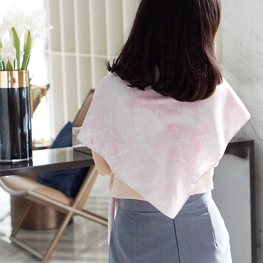 ผ้าพันคอ ลายหินอ่อนสีชมพู - Gold - สั่งทำใส่ชื่อ