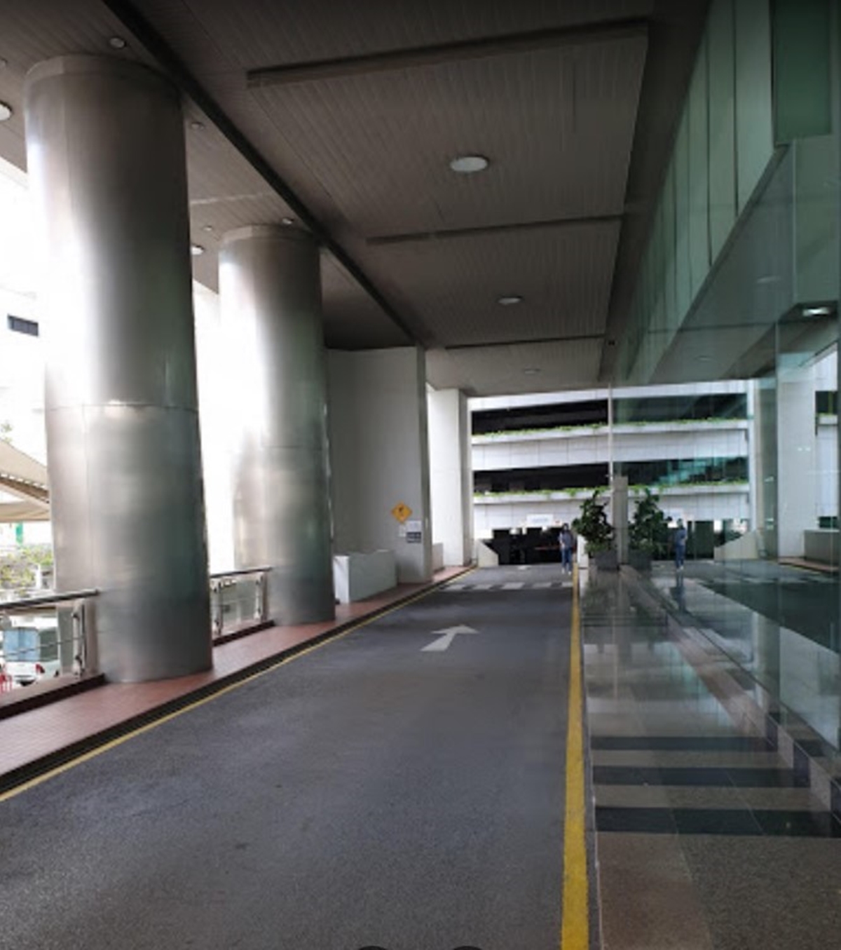 อาคารอินเตอร์ลิ้งค์ ทาวเวอร์ บางนา (INTERLINK TOWER BANG NA) พื้นที่สำนักงานออฟฟิศให้เช่าติดถนนบางนา-ตราด