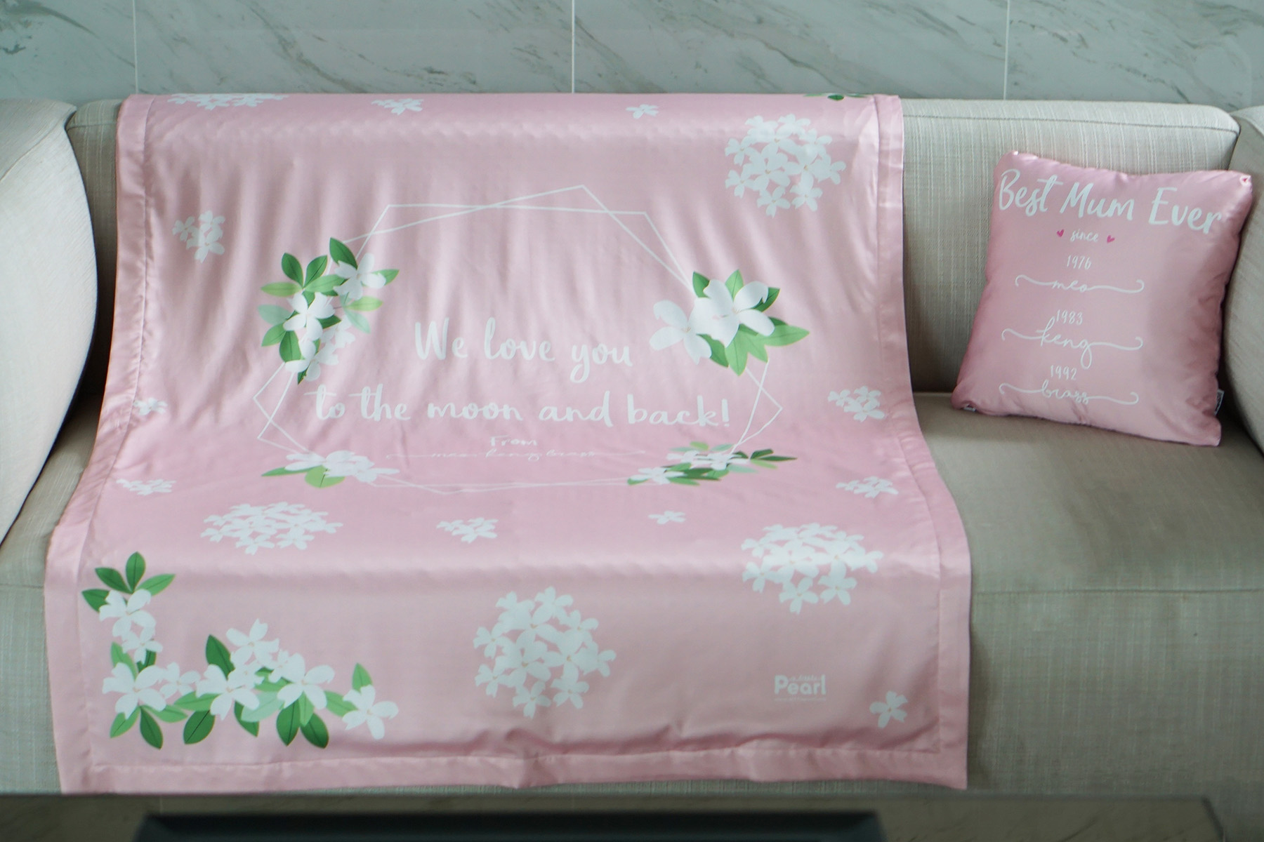 ผ้าห่ม ใส่ชื่อ ลาย Jasmine - Hexagon - Pink