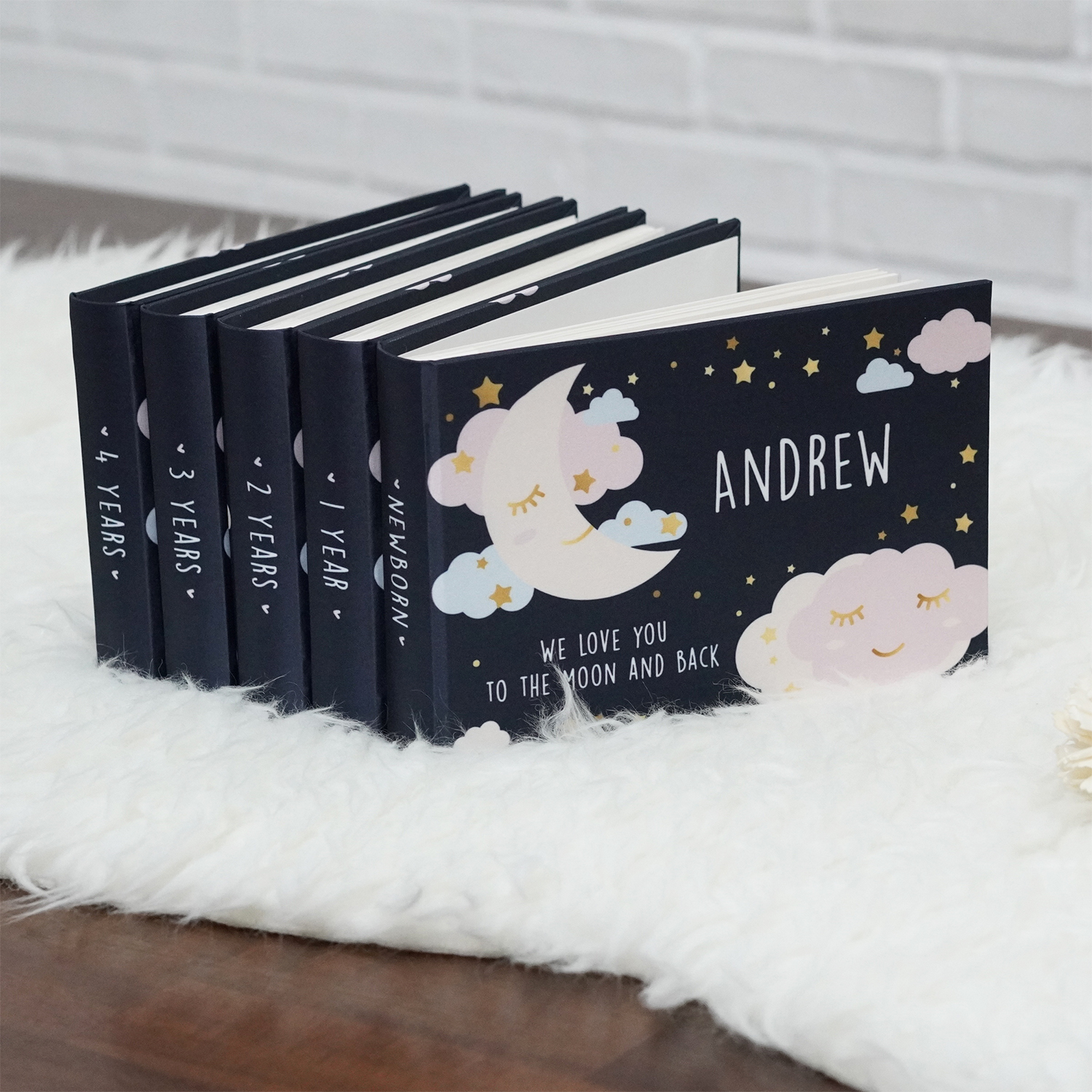 อัลบั้มสั่งทำใส่ชื่อ ลาย Moon