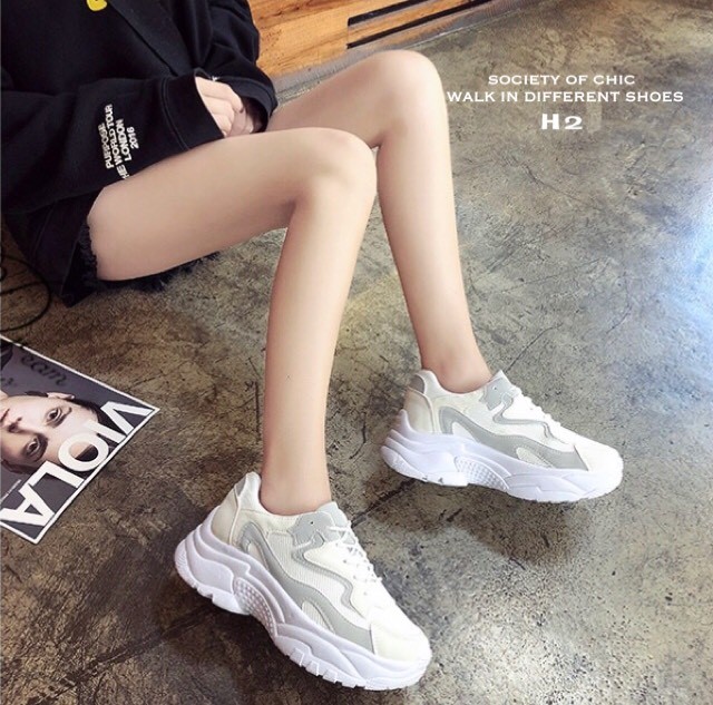 รองเท้าผ้าใบเสริมส้นทรง Sportแต่งลาย (สีชมพู)