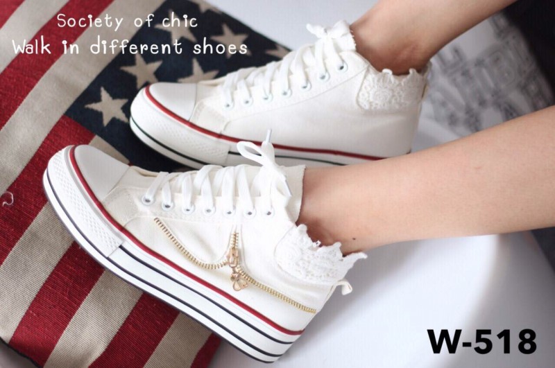 รองเท้า Converse ซิปทอง