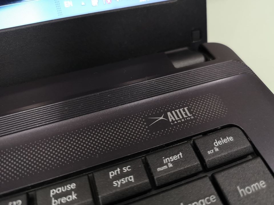 ASUS X45A Celeron 1000M