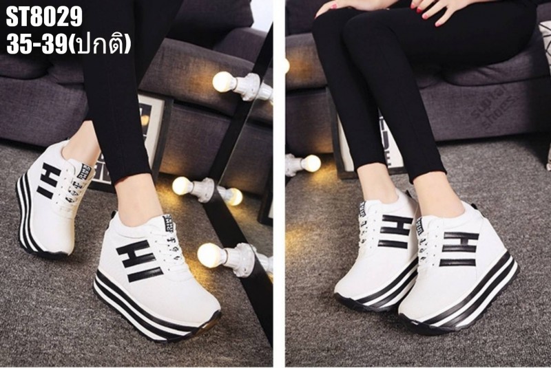 รองเท้าผ้าใบเสริมส้นแต่งแถบ (สีขาว)