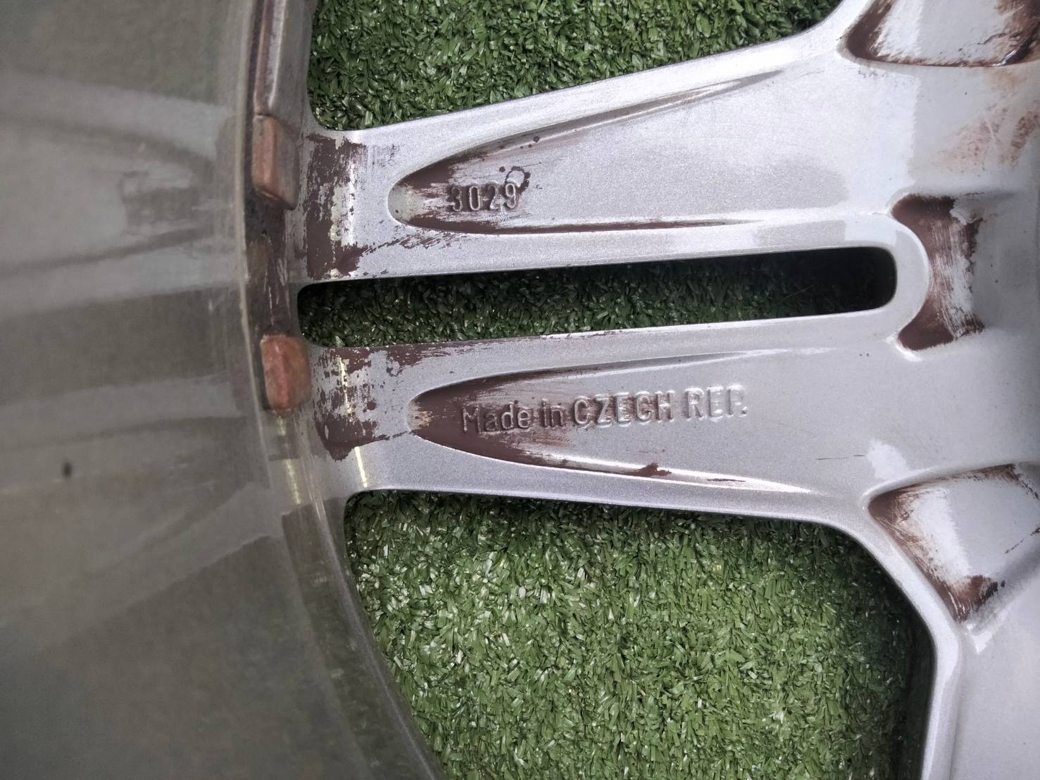 ล้อแท้ AMG ST4 w176 สภาพสวยๆ สีเดิมๆ