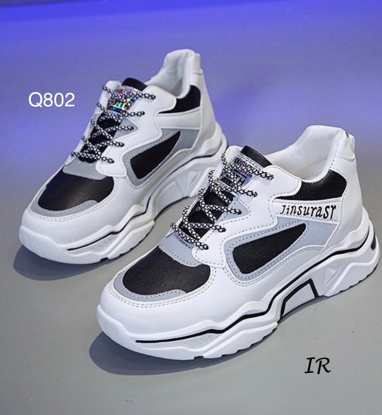 รองเท้าผ้าใบพียูเรืองแสงทรงSport (สีดำ)