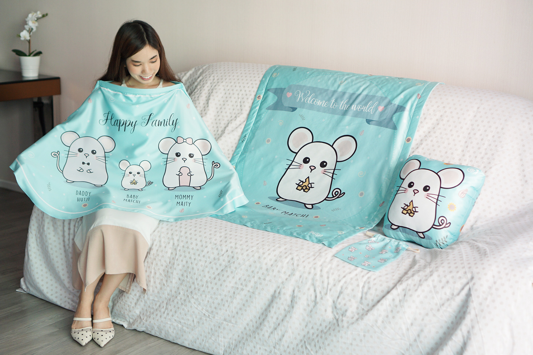 ชุดของขวัญเด็กแรกเกิด ผ้าคลุมให้นม + ผ้าห่มขนาด 75x100cm + หมอนอิง 1 ใบ ลาย Mini Mouse - Mint