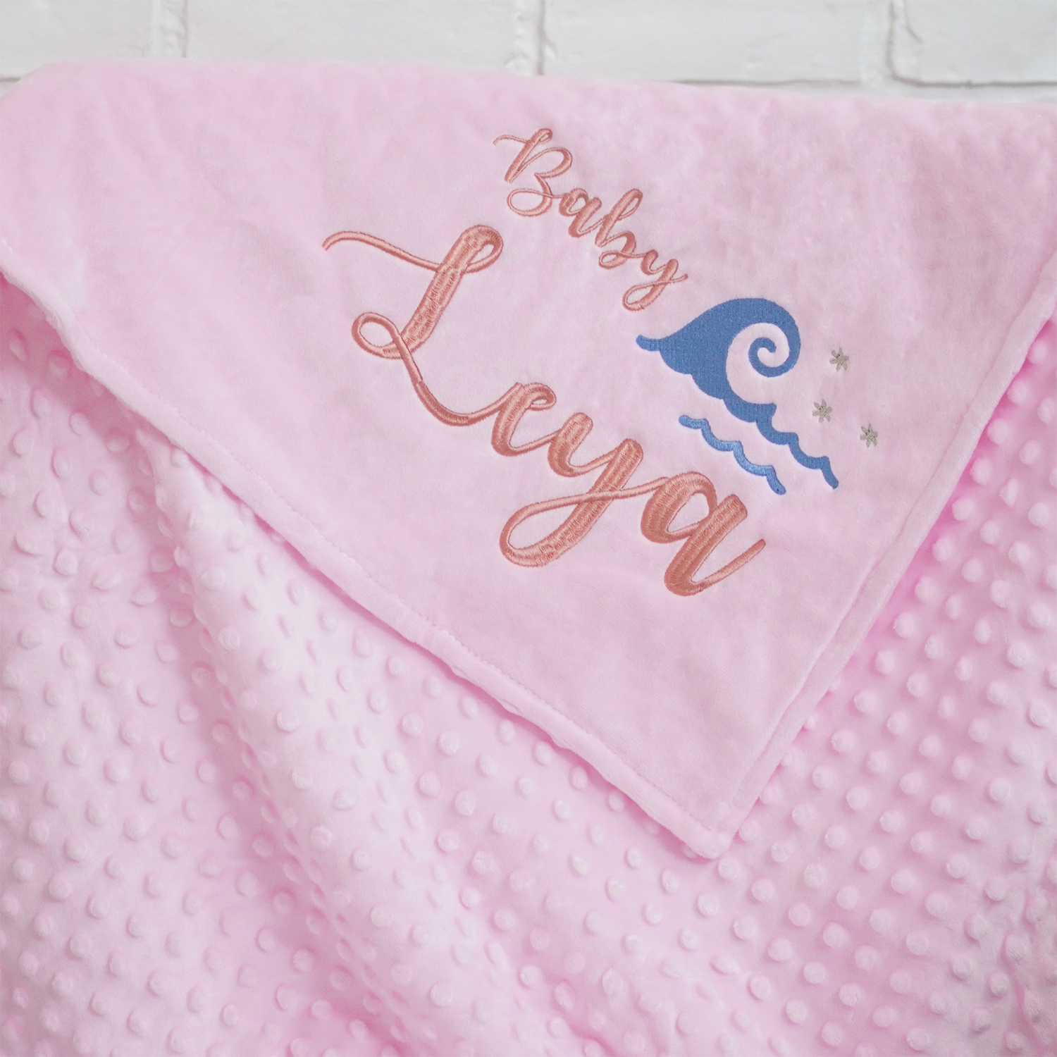 ผ้าห่ม Minky - สีชมพู 75x100cm แบบปักชื่อ+icon - Ocean waves
