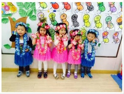 แบบที่ 2 ขนาด 40 cm สีชมพู กระโปรงเชือกฟาง อย่างหนา + เซทพวงมาลัยดอกไม้ 4 ชิ้น