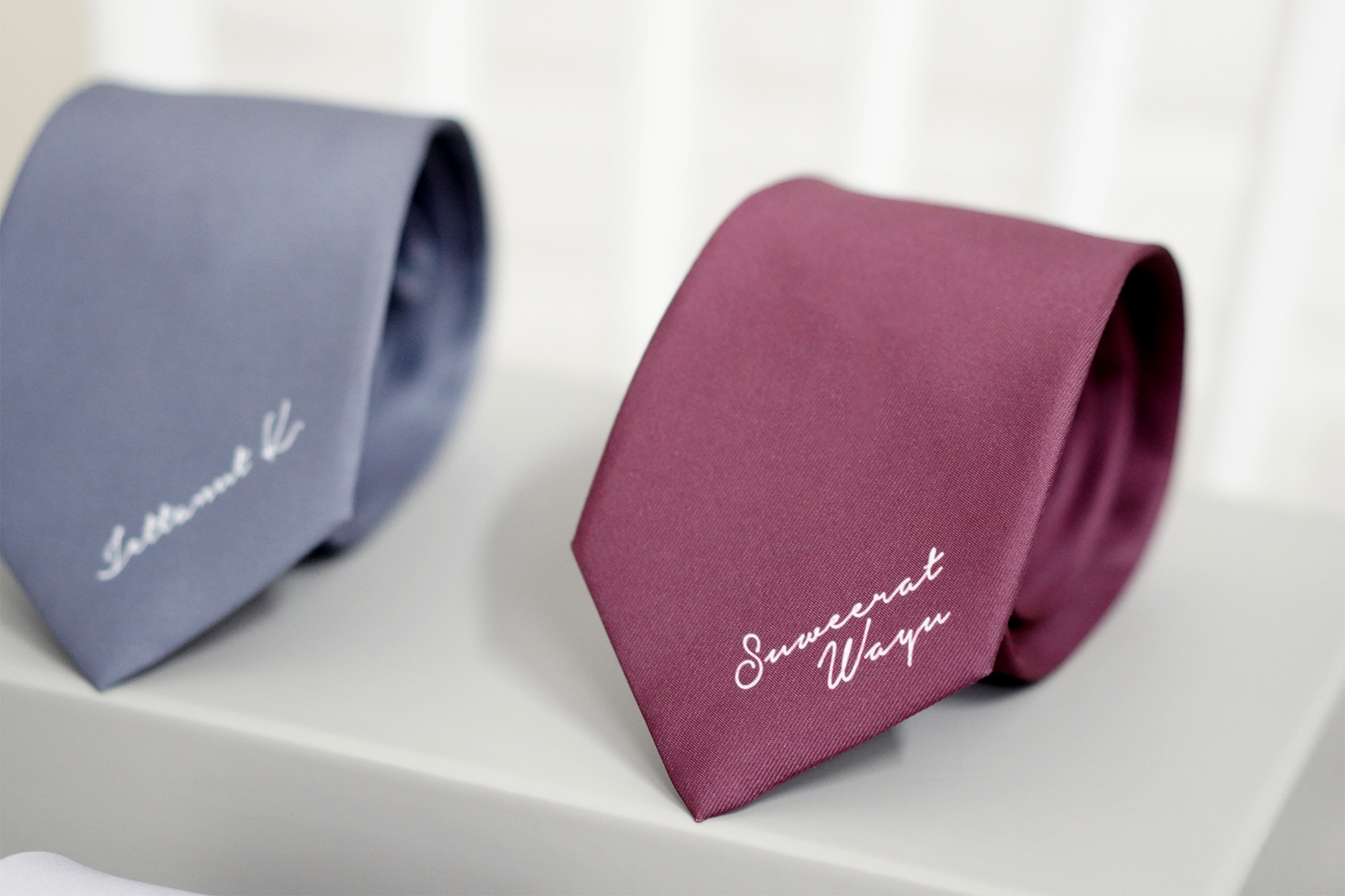 เนคไท สั่งทำใส่ชื่อ ขนาด 3" - Minimal - Burgundy