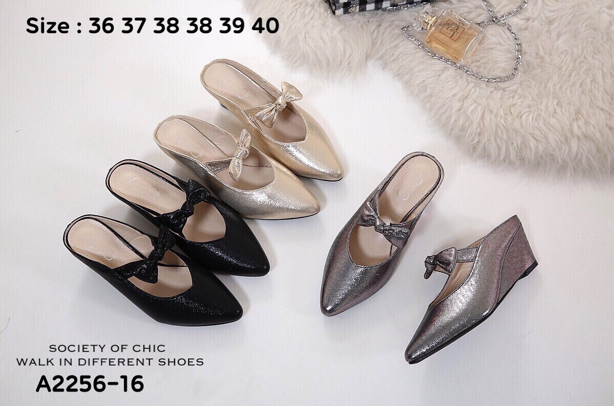 รองเท้าคัทชูเปิดว้นแต่งโบว์ (สีดำ)