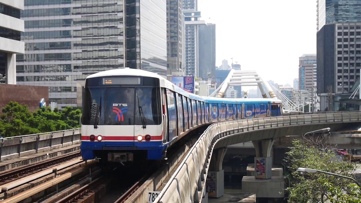 Empire Tower sathorn bangkok สำนักงานให้เช่าย่านสาทร ใกล้สถานีรถไฟฟ้า BTS ช่องนนทรี เพียง 300 เมตร