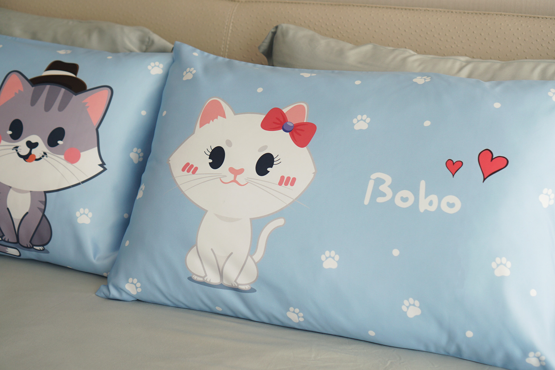 ปลอกหมอนหนุนคู่ พิมพ์ลายเต็มผืน Kitten - Blue