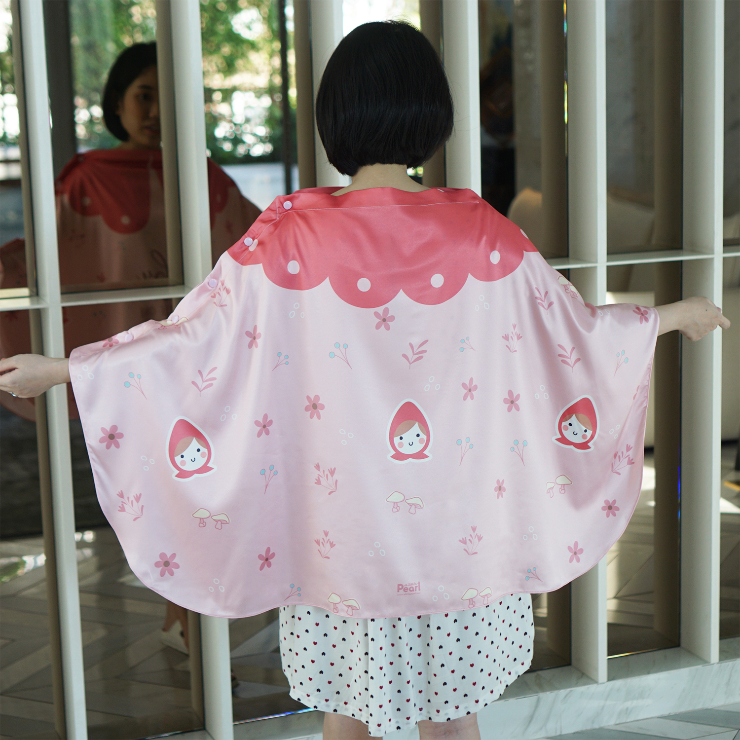 ผ้าคลุมให้นม 3in1 (รุ่นมีกระดุม ถอดโครงได้) แบบสั่งทำใส่ชื่อ ลาย Little Red Riding Hood - Pink