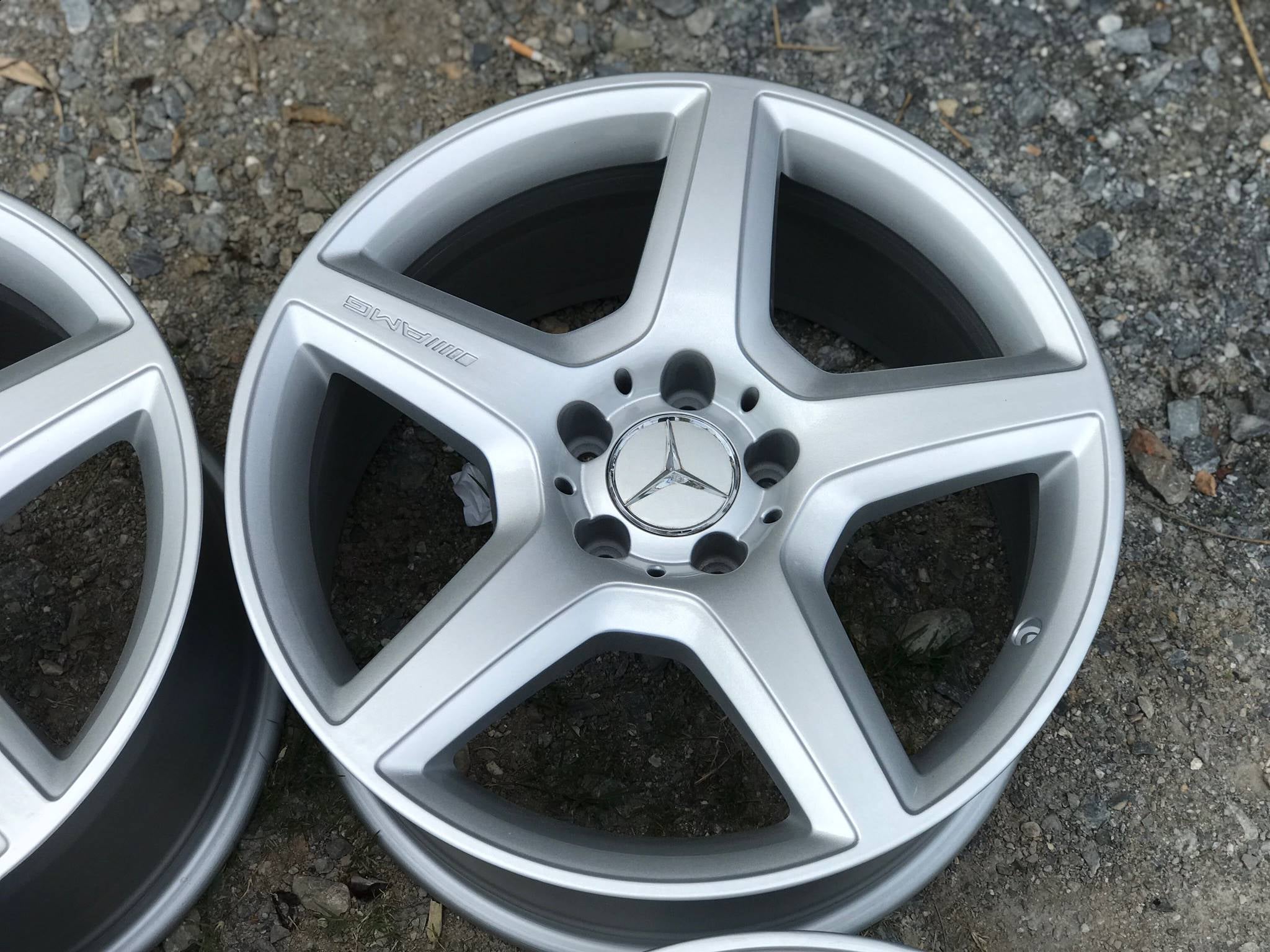 ล้อเบนซ์แท้ AMG ST3 NEW 18" w211