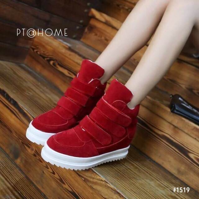 รองเท้าผ้าใบสไตล์ Buckle Boot (สีแดง)