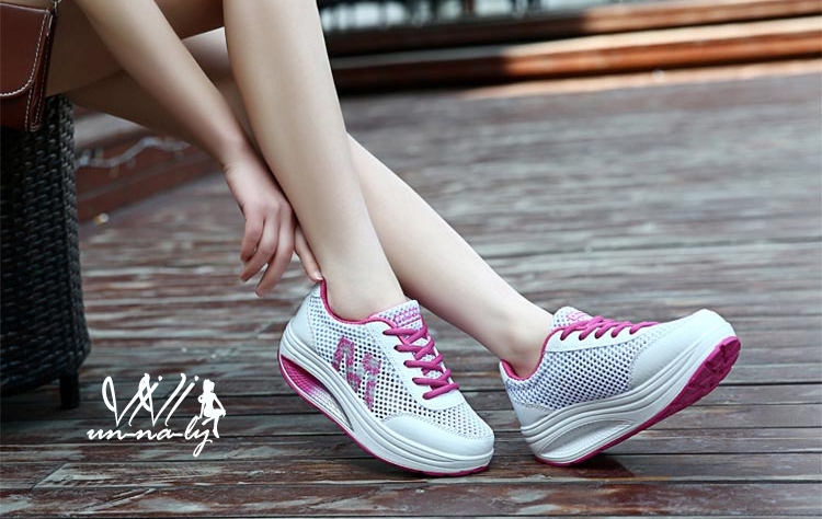 รองเท้าผ้าใบ Sport M ดอกไม้พาสเทล (สีเขียว)