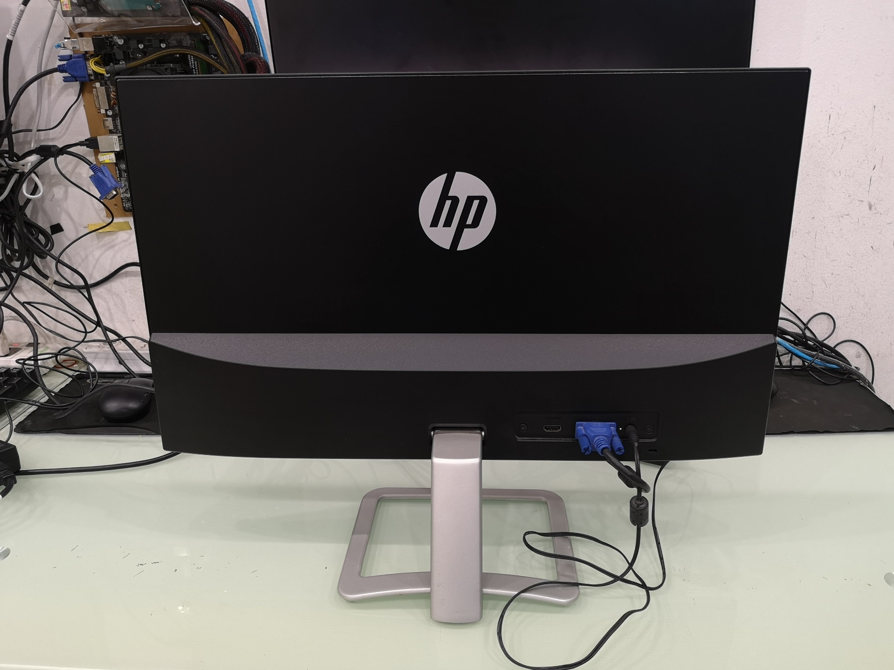 HP 23.8" IPS 24ES