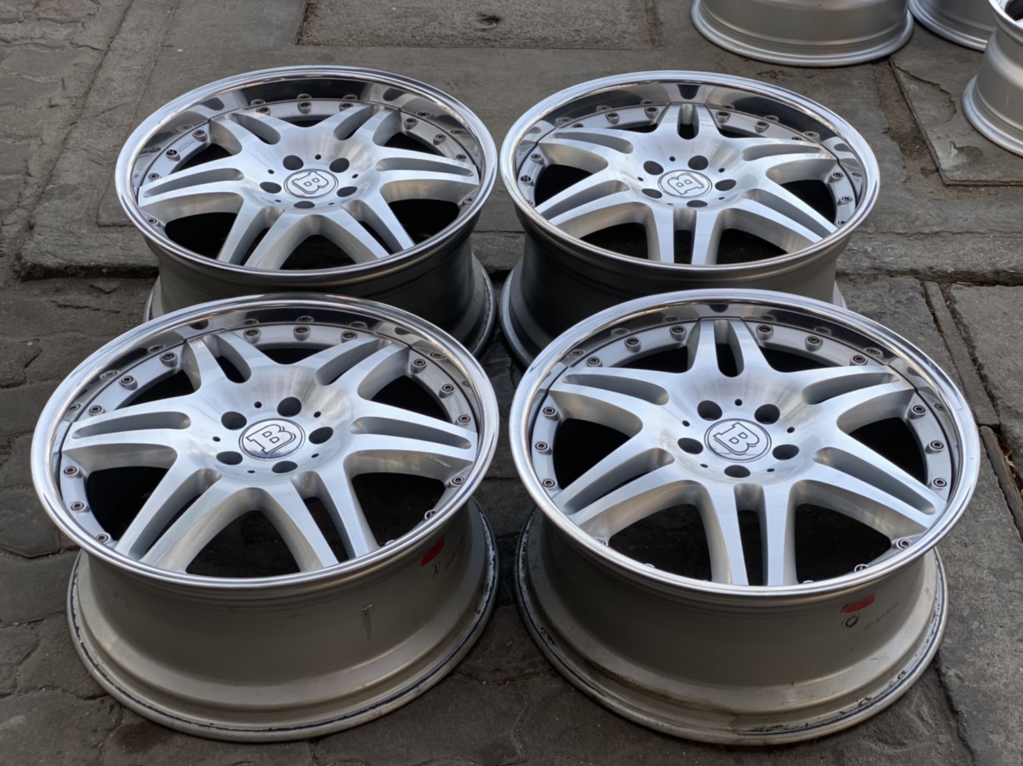 ล้อเบนซ์แท้ BRABUS BLOCK-6 19นิ้ว