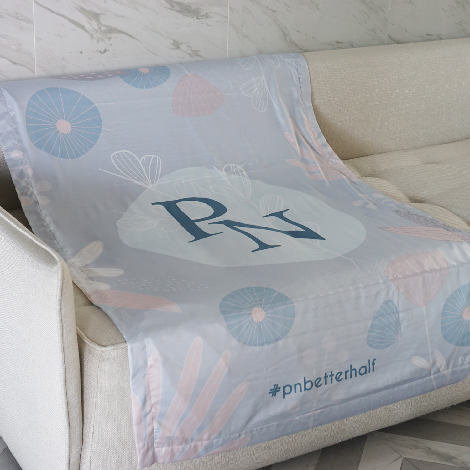 ผ้าห่ม ใส่ชื่อ ลาย Botanical 2 - Grey