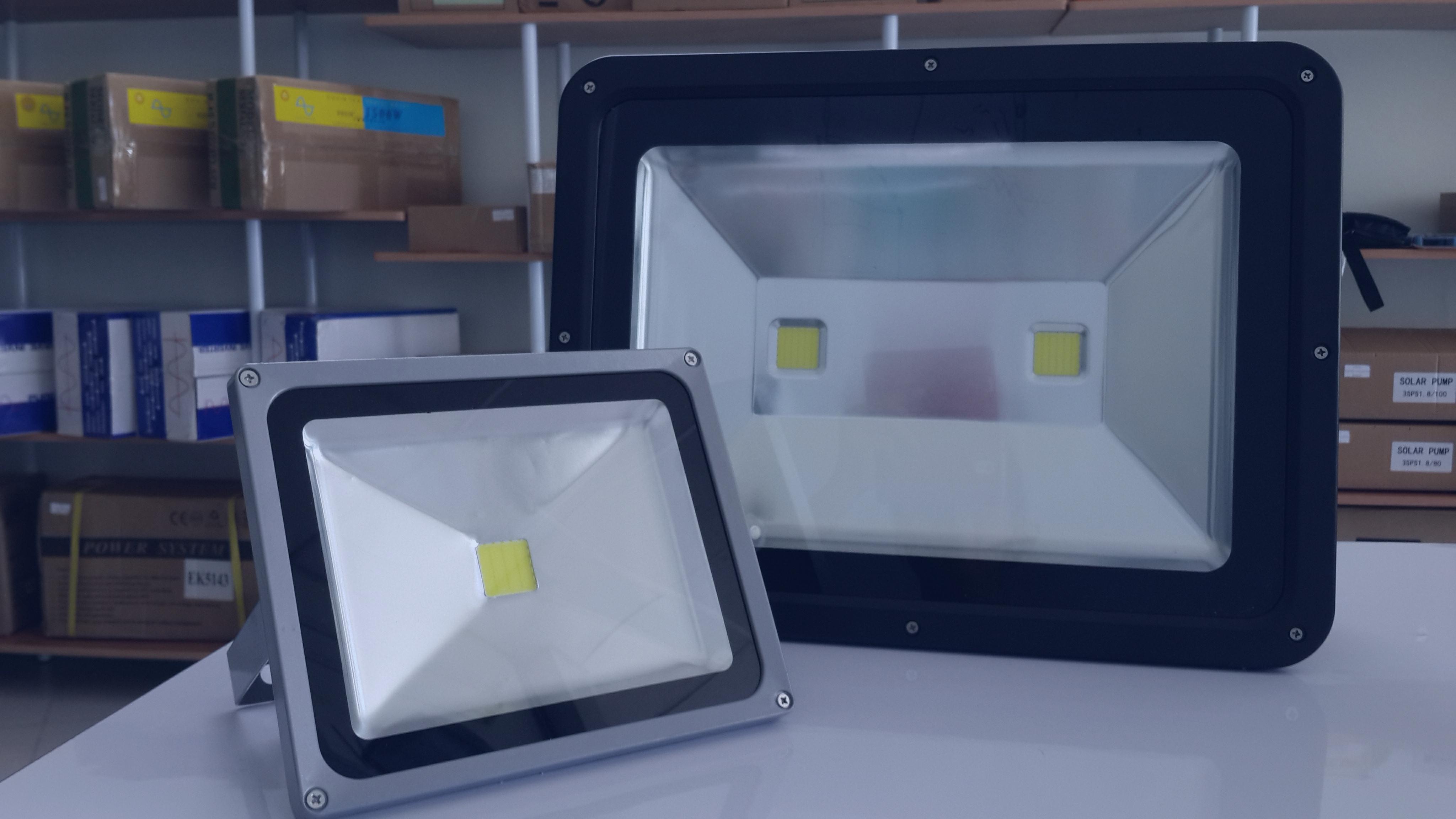 หลอดไฟแอลอีดี_LED flood light 120W