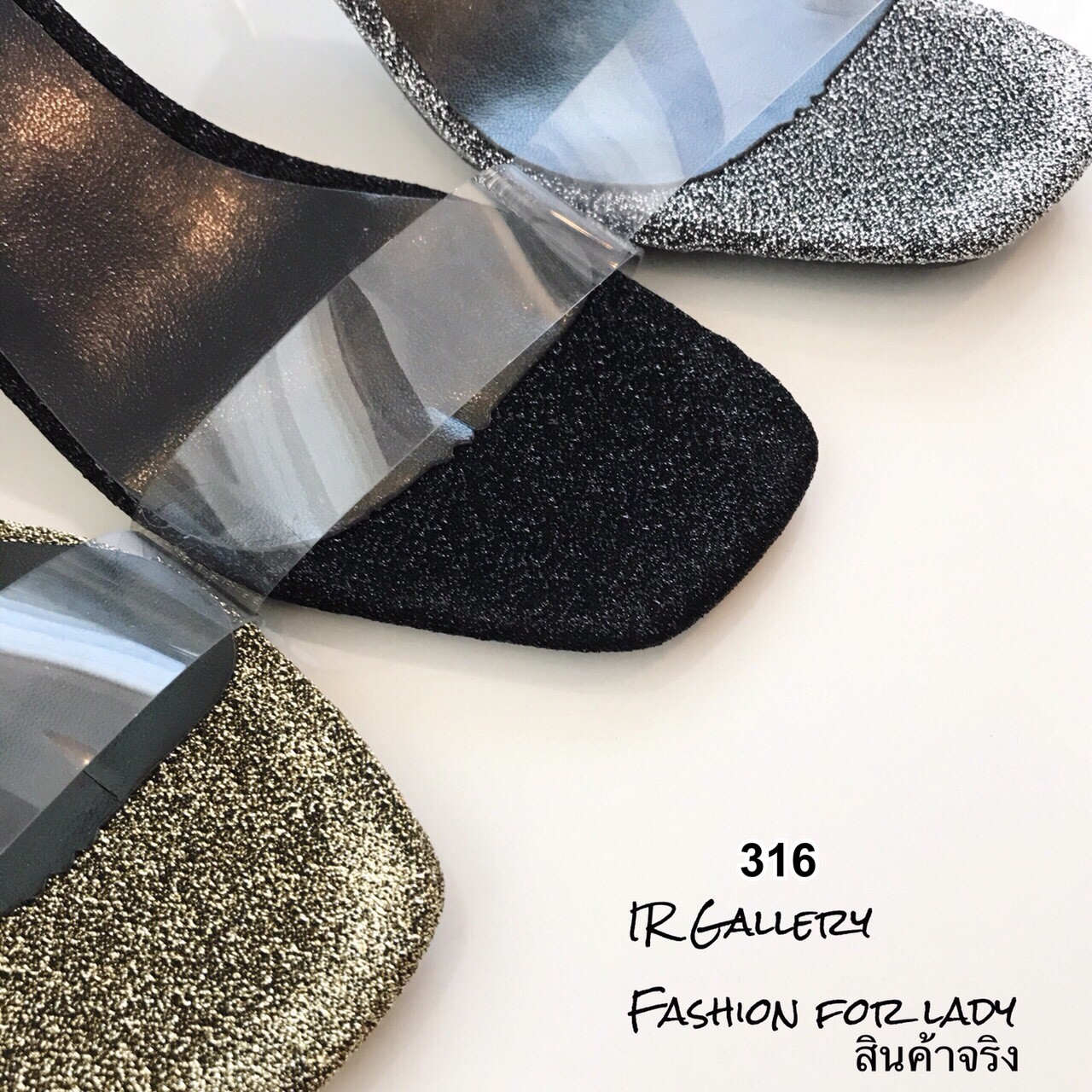 รองเท้าส้นสูงกลิตเตอร์แต่งสายรัดใส (สีดำ)