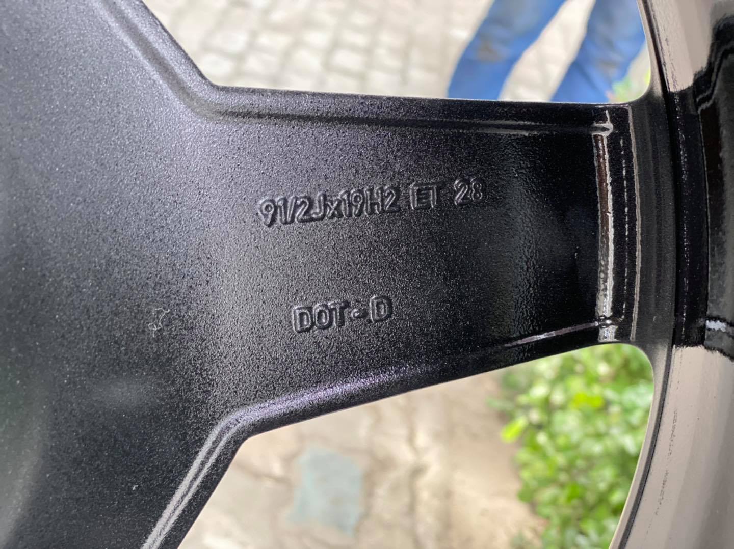 ล้อแท้ Mercedes Benz SL 550 AMG Sport R230 19 นิ้ว