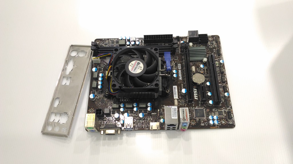 AMD A4-6300 + MSI A68HM-E33