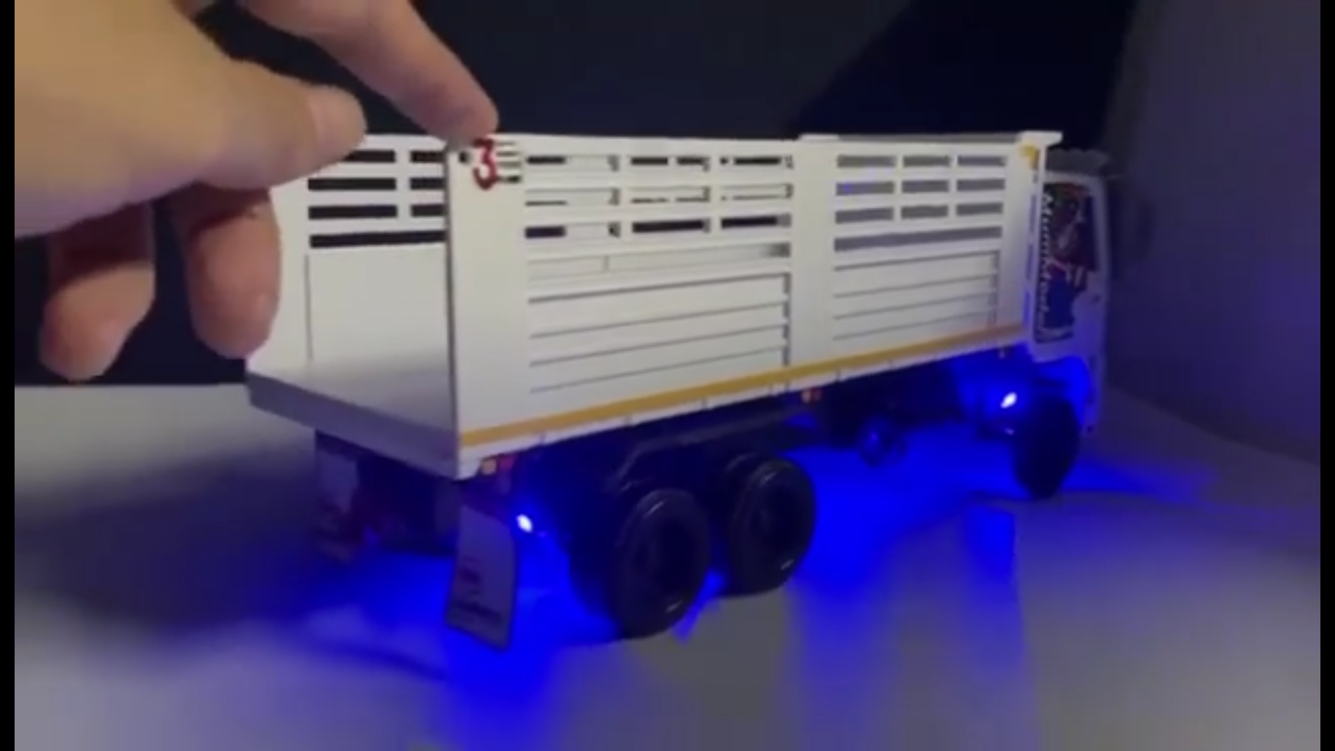 ไฟหม่ำโมเดลไฟแต่งรถบรรทุก ไฟแต่งรถบรรทุกหม่ำโมเดล ไฟจิ๋ว ไฟจำลองแต่งรถของเล่น ไฟซิ่งแต่งรถสิบล้อจำลอง โมเดลไฟรถบรรทุก