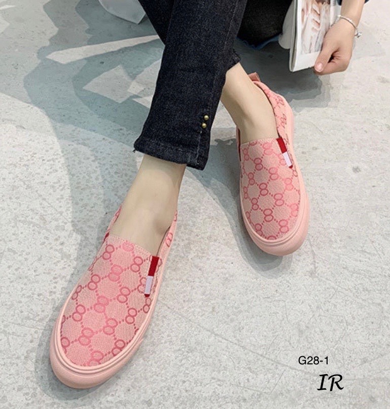 รองเท้าผ้าใบ Slip onแต่งลาย (สีน้้ำตาล)