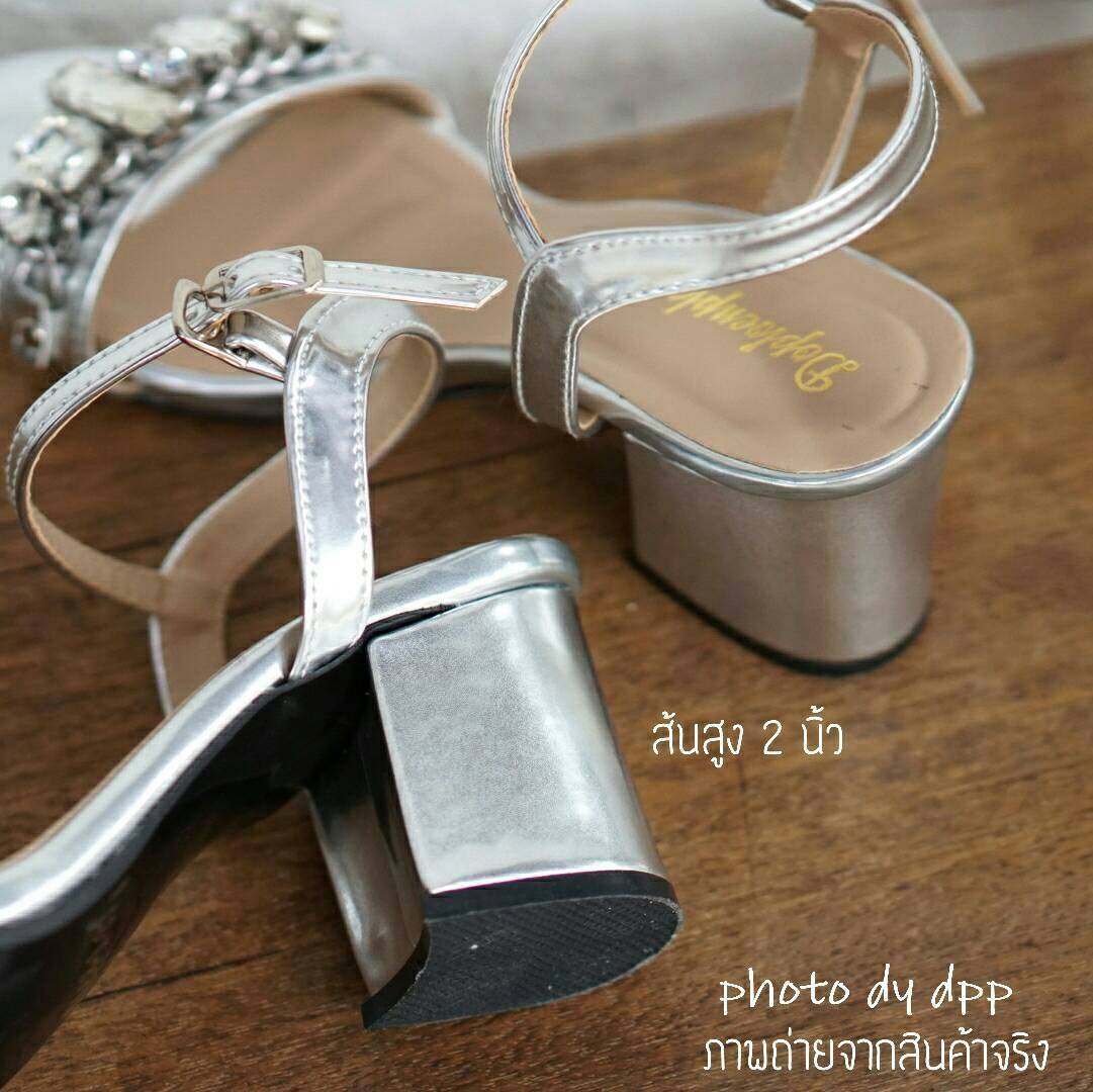 พร้อมส่ง : รองเท้าส้นสูงสไตล์ MIUMIU (สีเทาเข้ม)