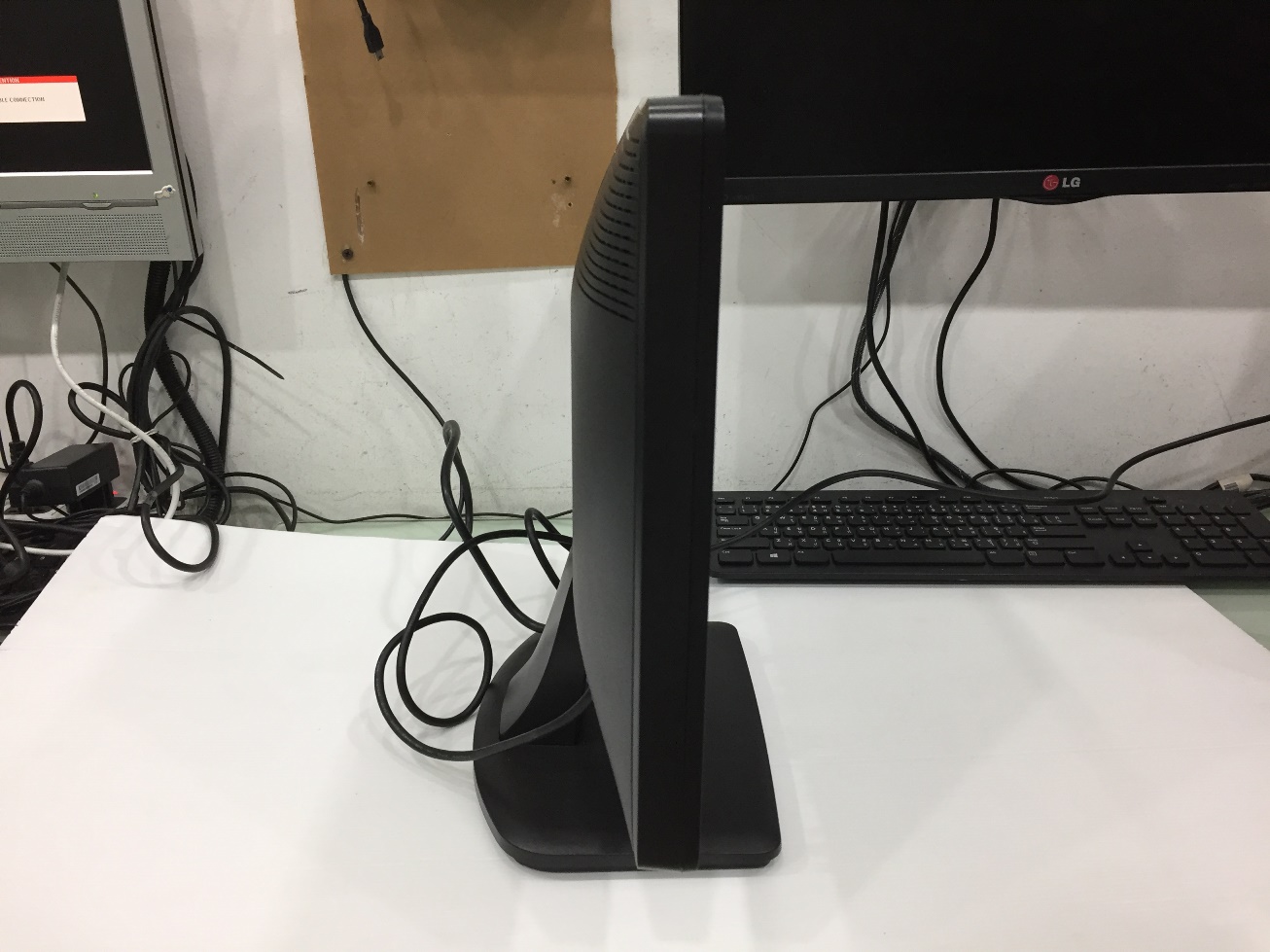 DELL E1912H 18.5" LED ใหม่เก่าเก็บ ครบกล่อง