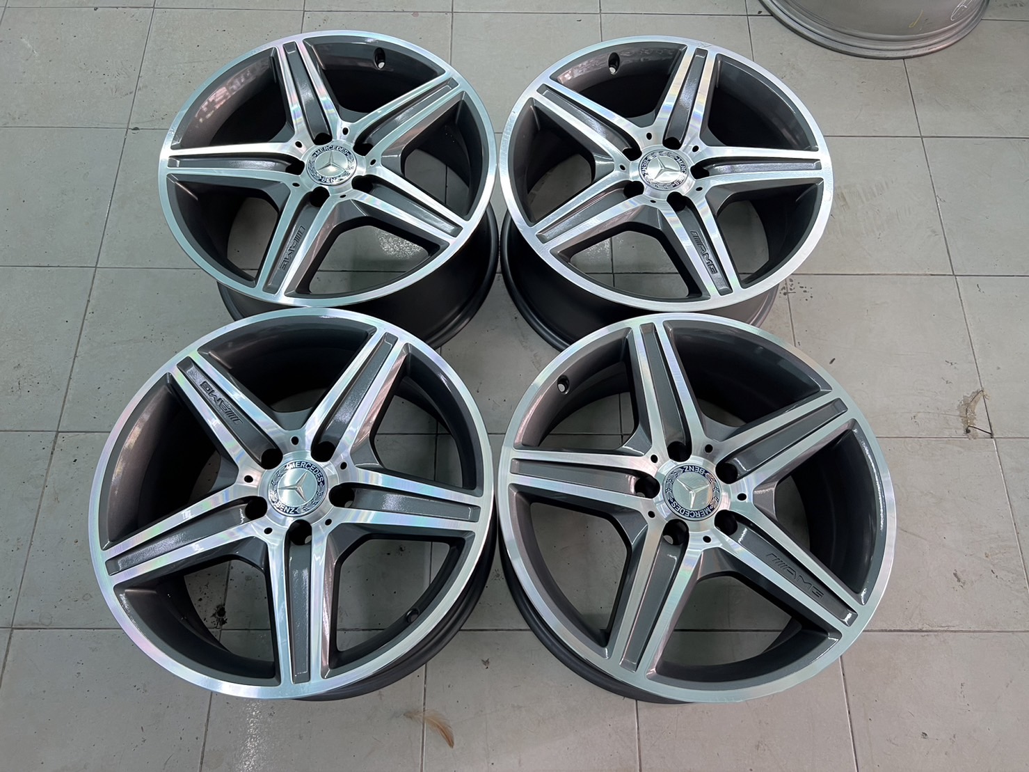 ล้อเบนซ์แท้ AMG ST6 E63 18" สวยงาม
