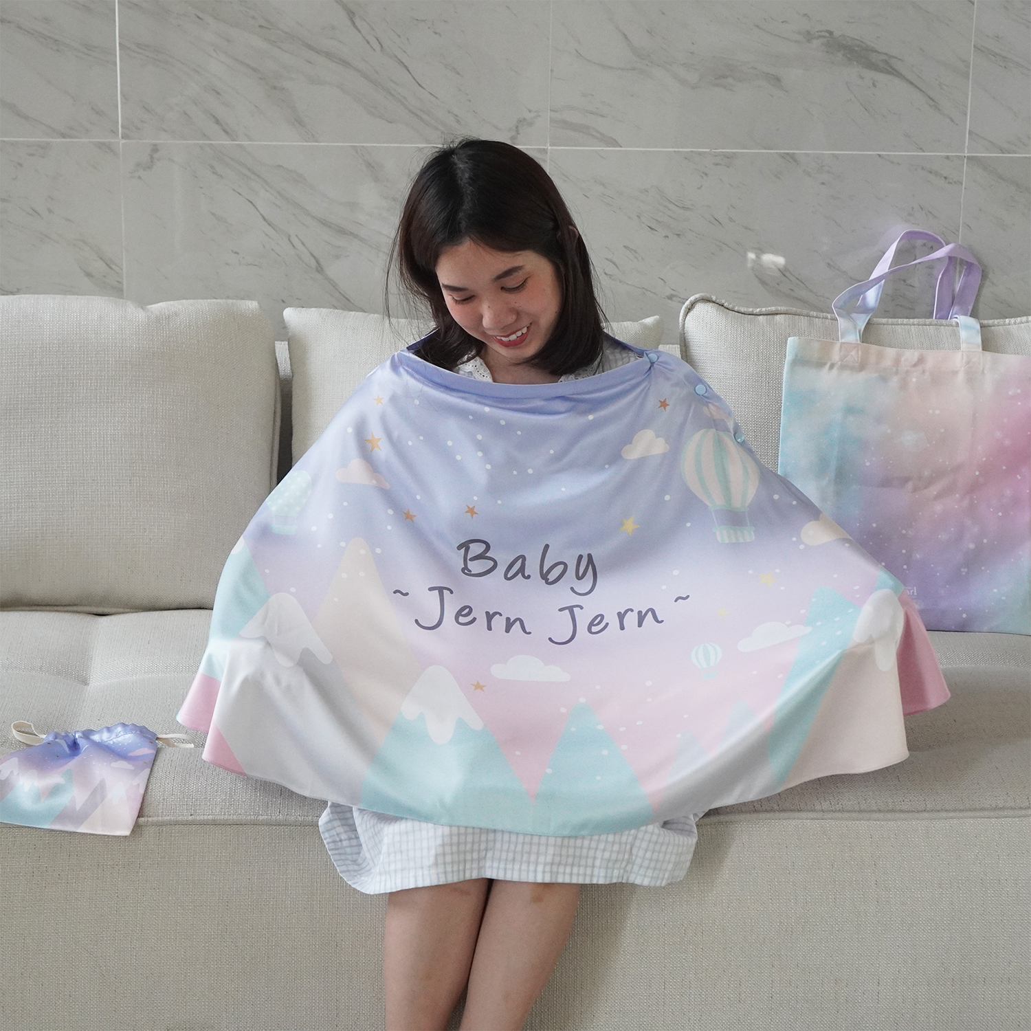 ผ้าคลุมให้นม 3in1 (รุ่นมีกระดุม ถอดโครงได้) แบบสั่งทำใส่ชื่อ ลาย Mountain - Lavender