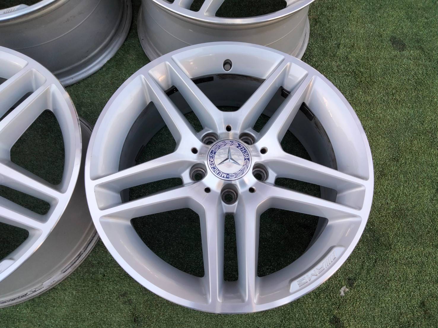 ล้อแท้ AMG ST4 17" ราคาถูกๆ