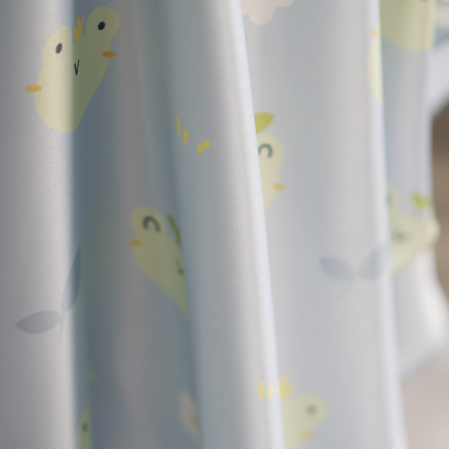 ผ้าคลุมให้นม สั่งทำใส่ชือ ลาย Pattern - Frog - Blue
