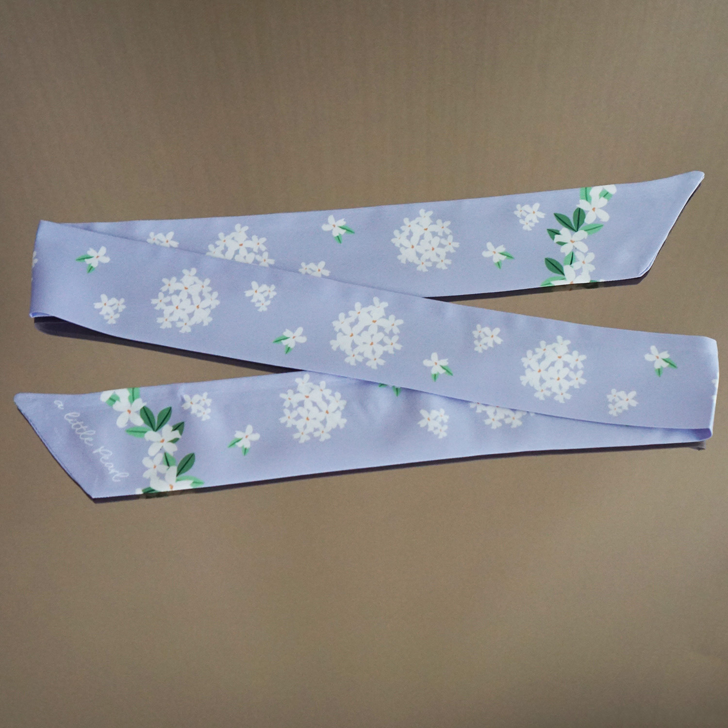 ผ้าพันหูกระเป๋า Jasmine - Lavender