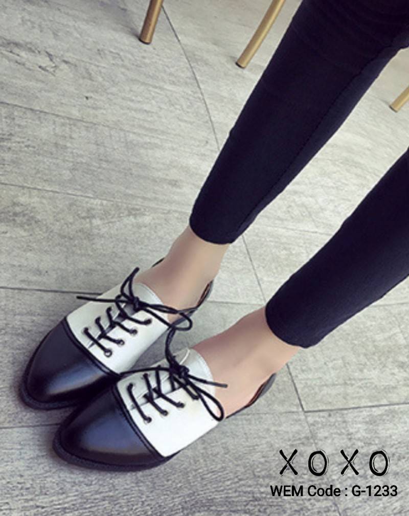 รองเท้าผ้าใบทรงคัทชูสไตล์เทย์ (สีกรม)