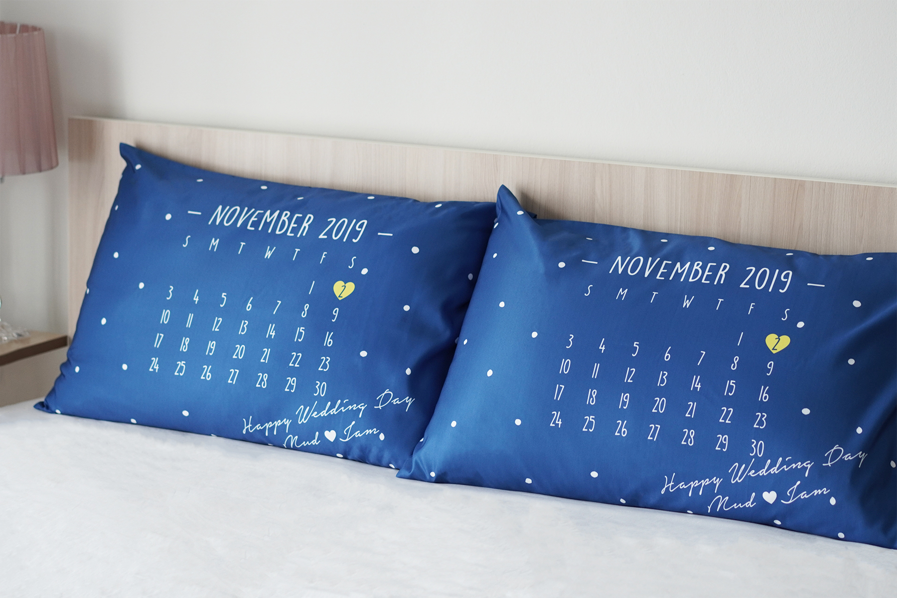 ปลอกหมอนหนุนคู่ พิมพ์ลายเต็มผืน ลาย Calendar - Dark Blue