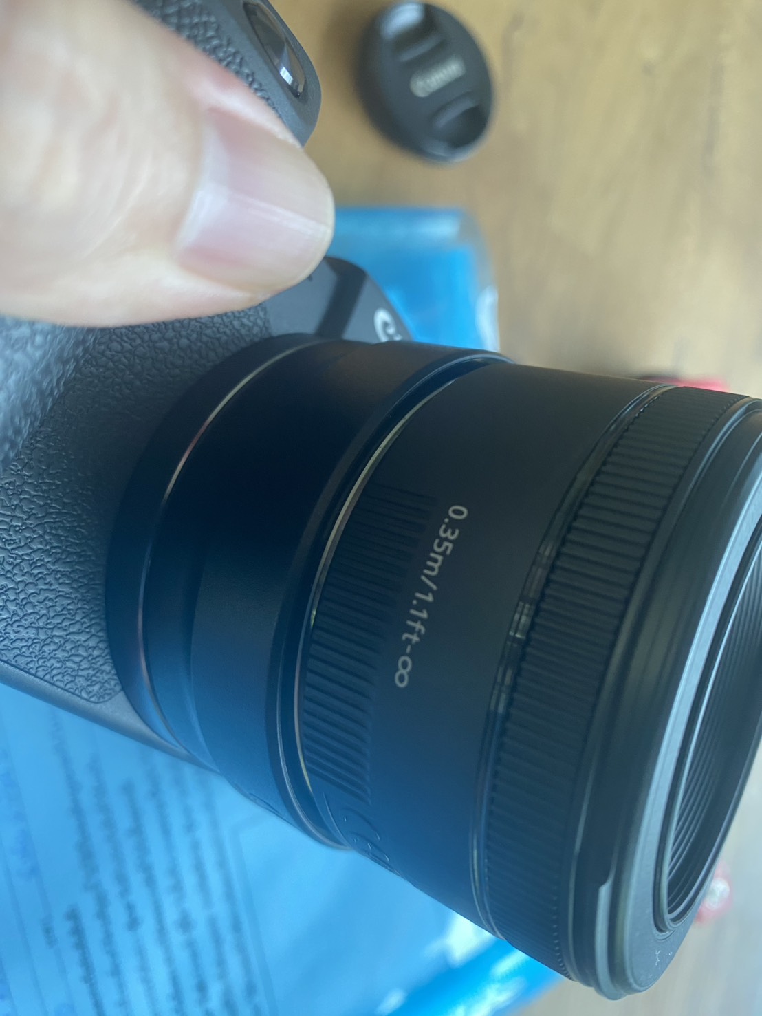 กล้อง Canon EOS RP พร้อมเลนส์ ใหม่มาก ใช้งานมาแค่ 2 ครั้ง ใหม่และคุ้มเวอร์