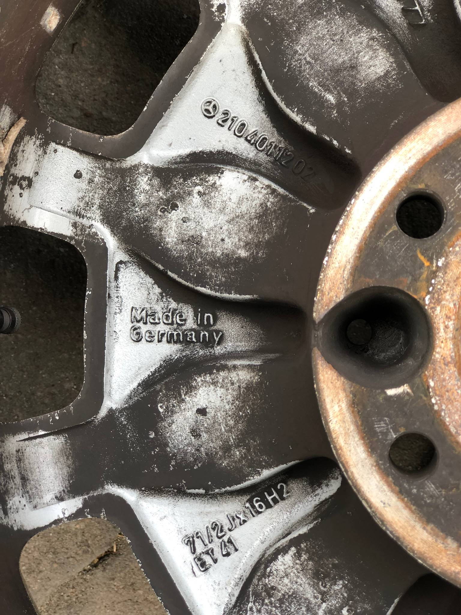 ล้อแท้ ฝาเบียร์ w210 16นิ้ว