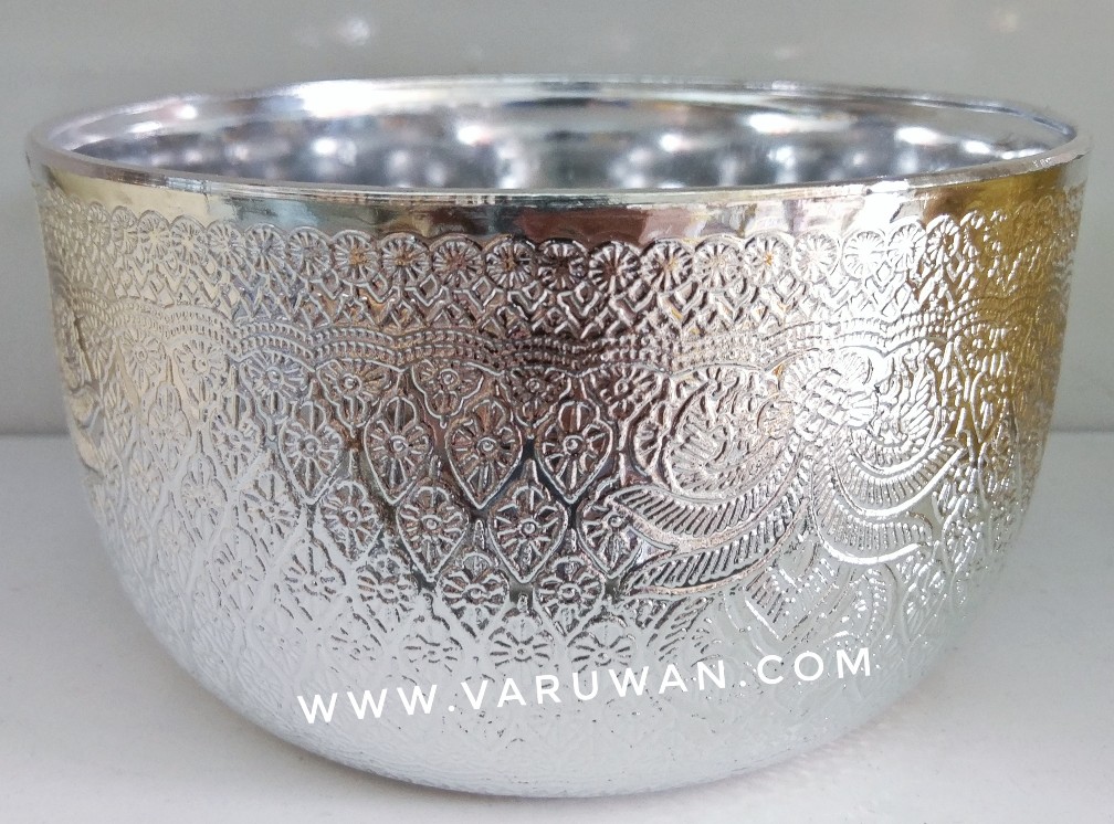 ขันน้ำพลาสติกลายไทย 18 ซม.