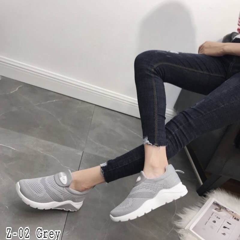 รองเท้าผ้าใบทรงสวมสไตล์Spot (สีชมพู)