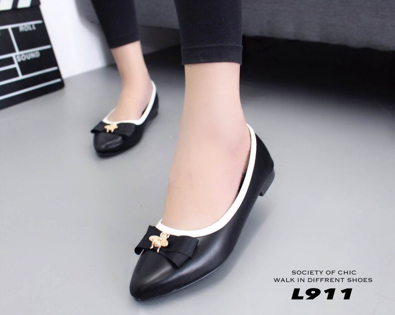 รองเท้าคัทชูหนังนิ่ม Style Dior (สีดำ)