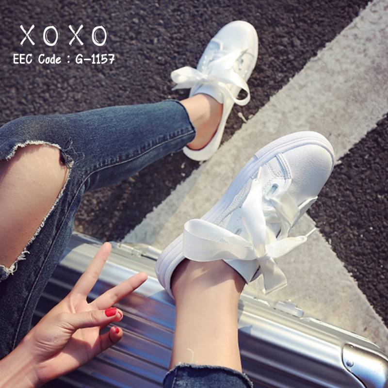 รองเท้าผ้าใบเปิดส้นpu (สีขาว)