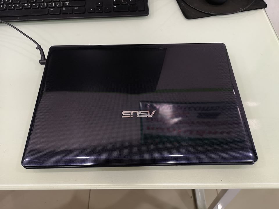 ASUS X45A Celeron 1000M